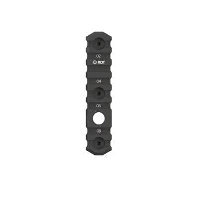 4.0   M-LOK PICATINNY RAIL WITH FLUSH CUP SLING MOUNT